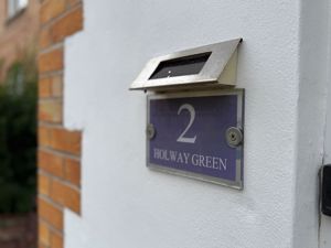 Photo 26- click for photo gallery